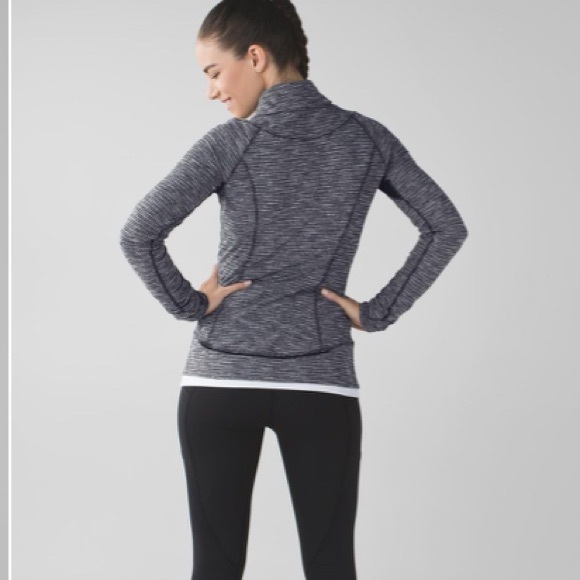 Lululemon Think Fast Pullover Coco Pique Black / Black - Picture 10 of 16